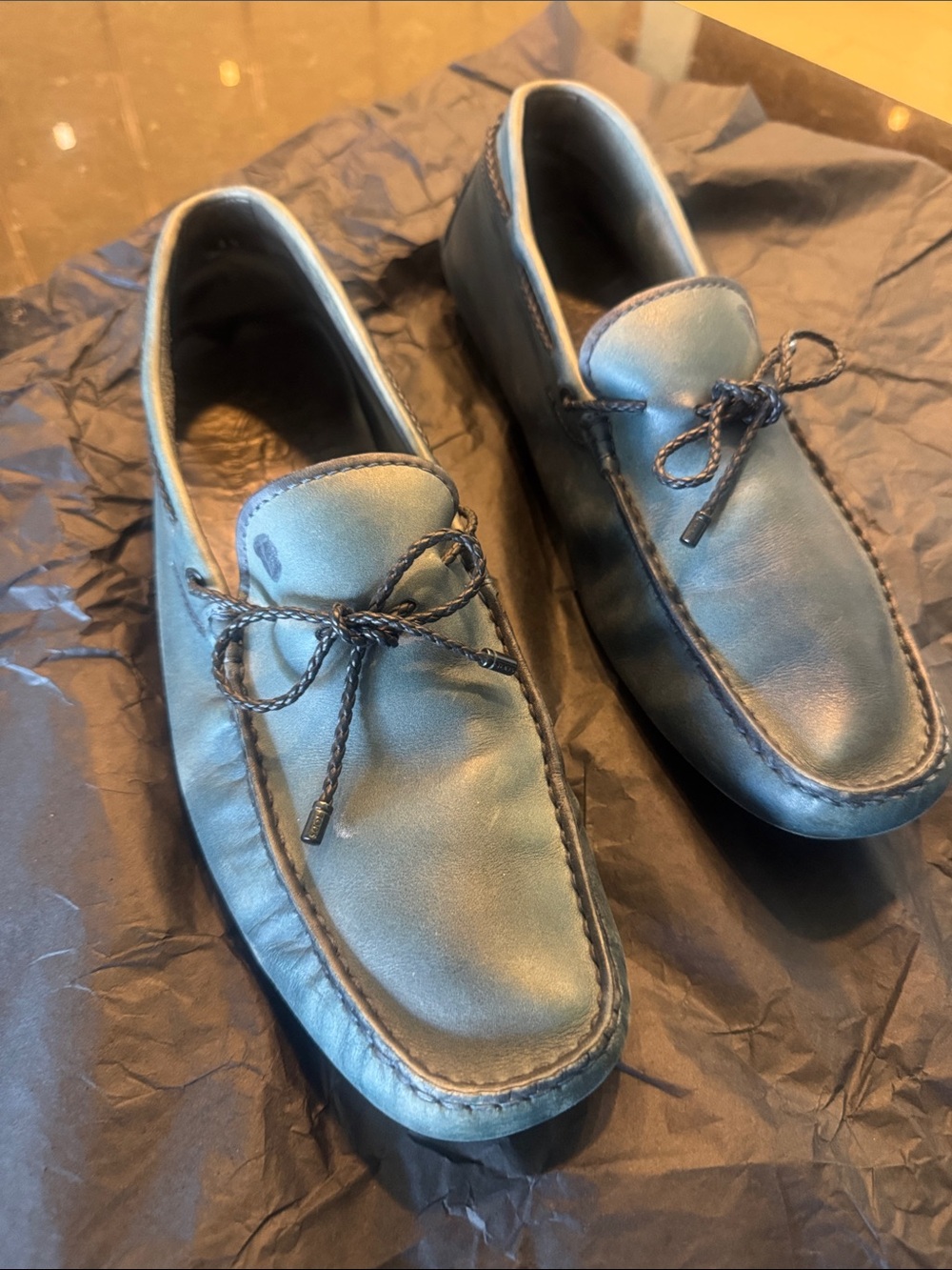 Tod’s Leather Driving Moccasins in Blue